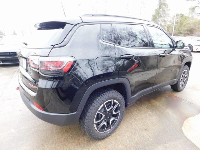 new 2024 Jeep Compass car, priced at $32,427