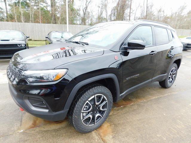 new 2024 Jeep Compass car, priced at $32,427