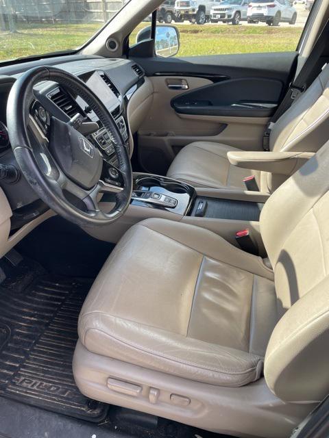 used 2021 Honda Pilot car, priced at $26,490