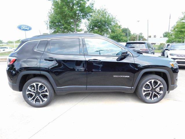 new 2024 Jeep Compass car, priced at $32,600