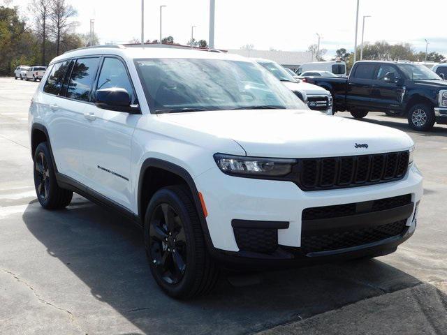 new 2025 Jeep Grand Cherokee L car, priced at $41,717