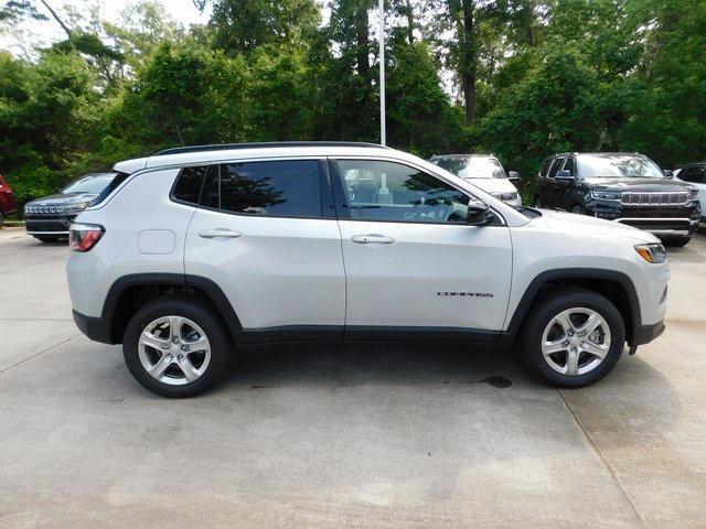 new 2024 Jeep Compass car, priced at $29,623