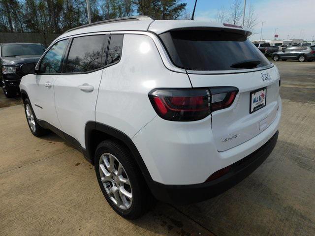 new 2024 Jeep Compass car, priced at $32,334