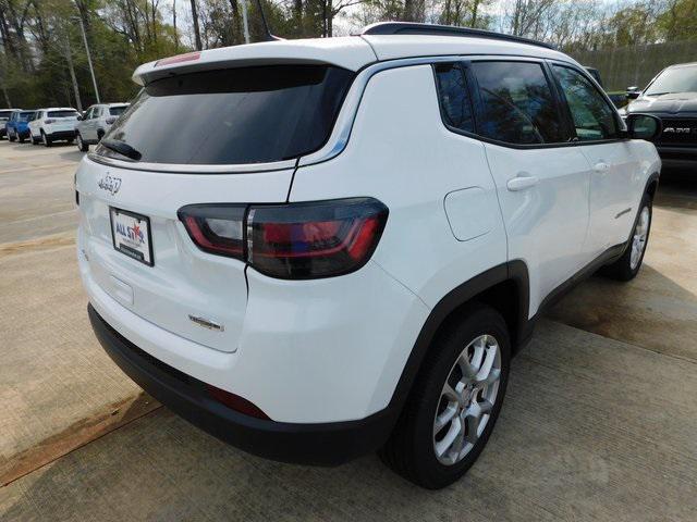 new 2024 Jeep Compass car, priced at $32,334