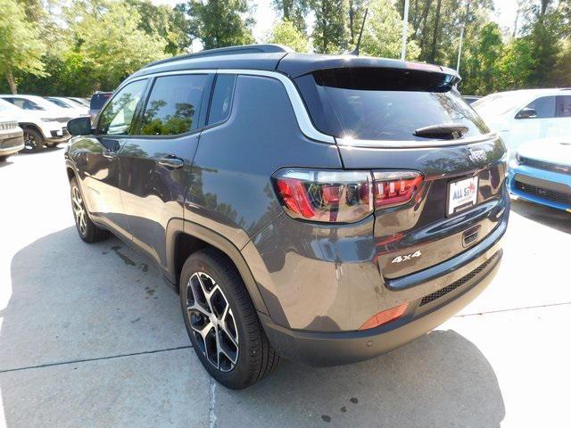 new 2024 Jeep Compass car, priced at $32,600