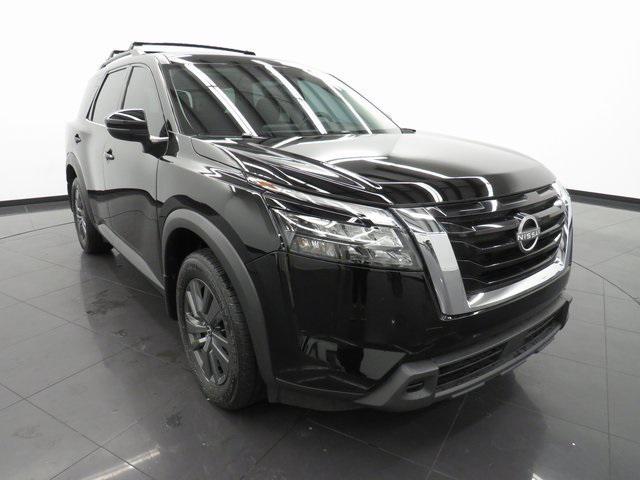 used 2023 Nissan Pathfinder car, priced at $32,995