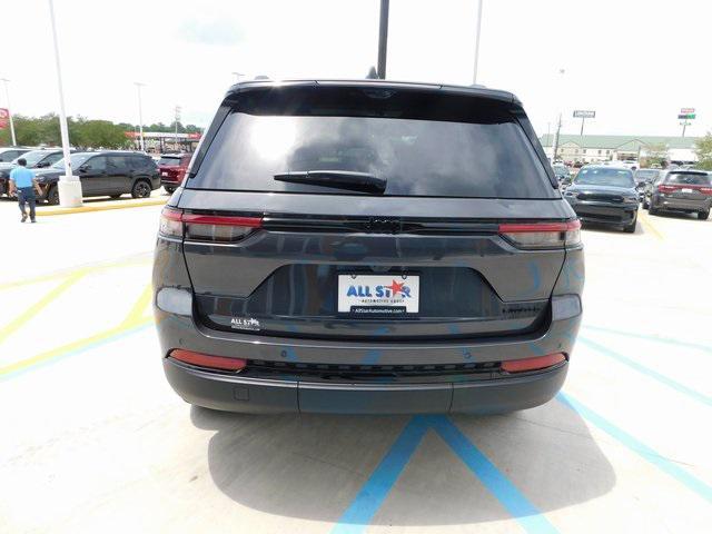 new 2025 Jeep Grand Cherokee car, priced at $54,435