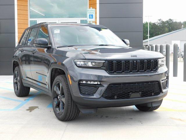 new 2025 Jeep Grand Cherokee car, priced at $54,435