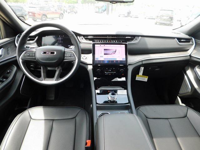 new 2025 Jeep Grand Cherokee car, priced at $54,435