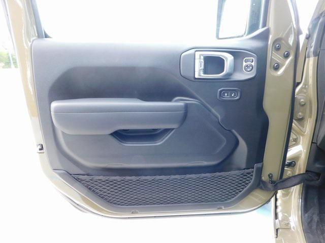 new 2025 Jeep Wrangler car, priced at $34,915