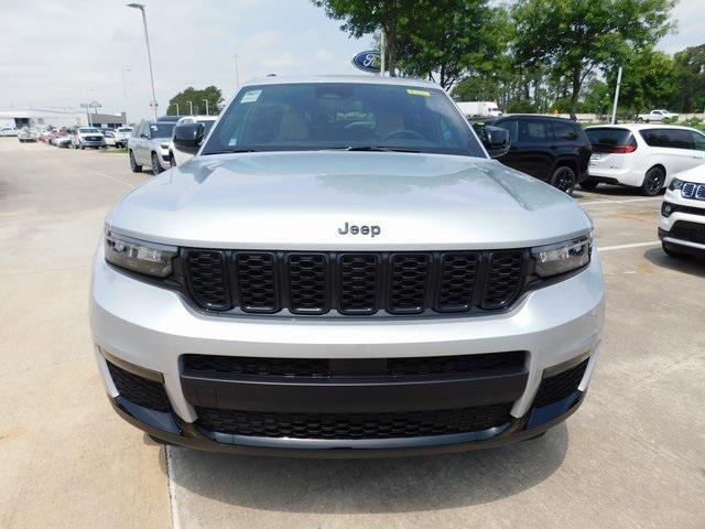 new 2024 Jeep Grand Cherokee L car, priced at $42,290