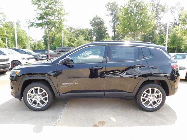 new 2024 Jeep Compass car, priced at $32,882