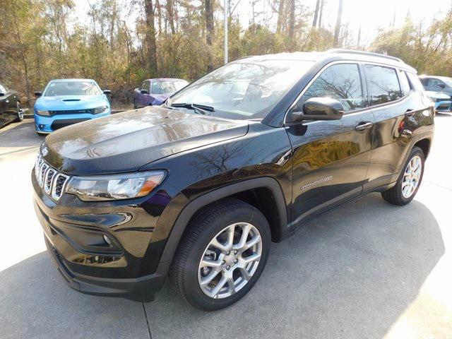 new 2024 Jeep Compass car, priced at $25,500