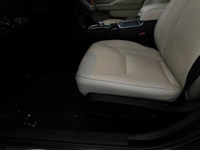 used 2023 Chrysler 300 car, priced at $30,987