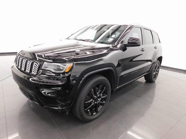 used 2022 Jeep Grand Cherokee car, priced at $29,900