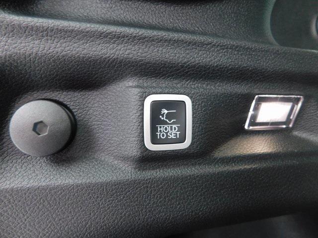 new 2025 Jeep Grand Cherokee L car, priced at $46,421