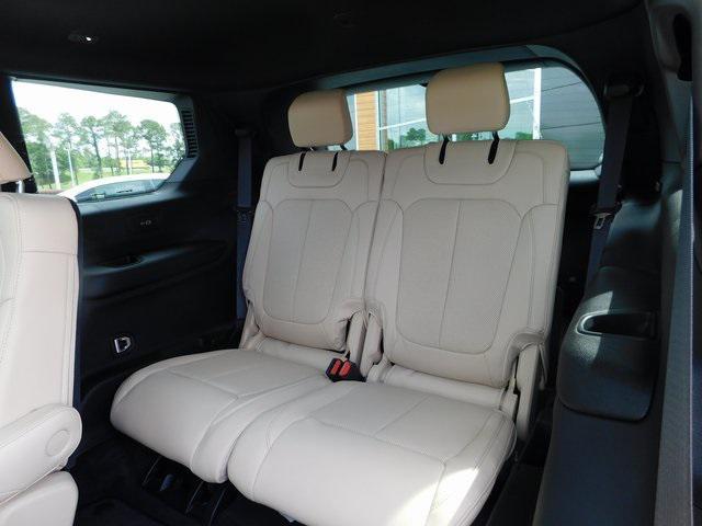 new 2025 Jeep Grand Cherokee L car, priced at $46,421