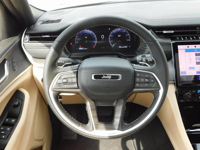 new 2025 Jeep Grand Cherokee L car, priced at $46,421