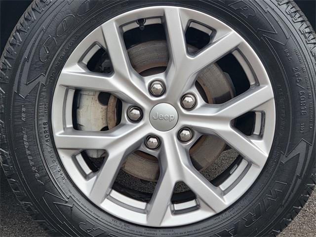 used 2022 Jeep Grand Cherokee car, priced at $31,088