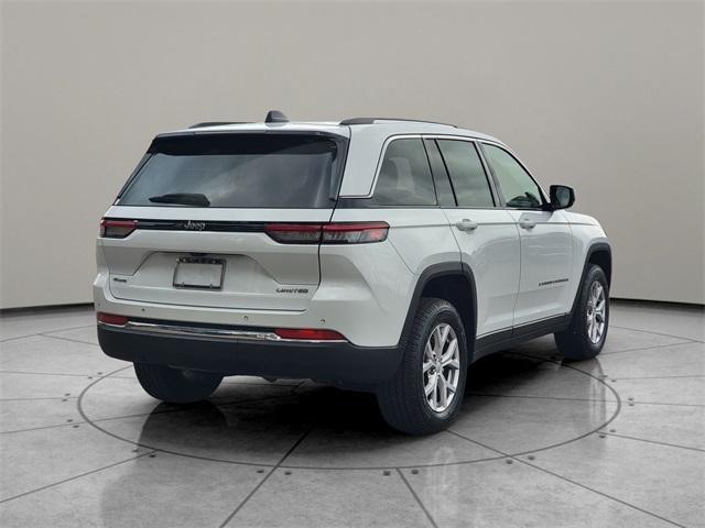 used 2022 Jeep Grand Cherokee car, priced at $31,088