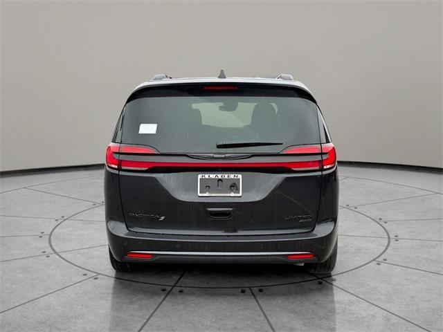 new 2025 Chrysler Pacifica car, priced at $51,540