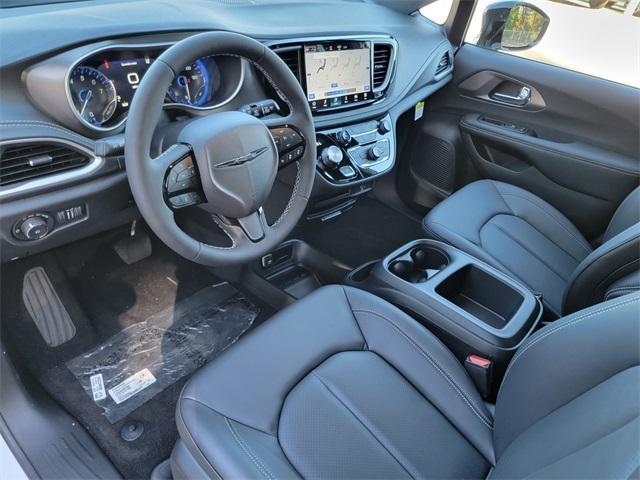 new 2026 Chrysler Pacifica car, priced at $44,665