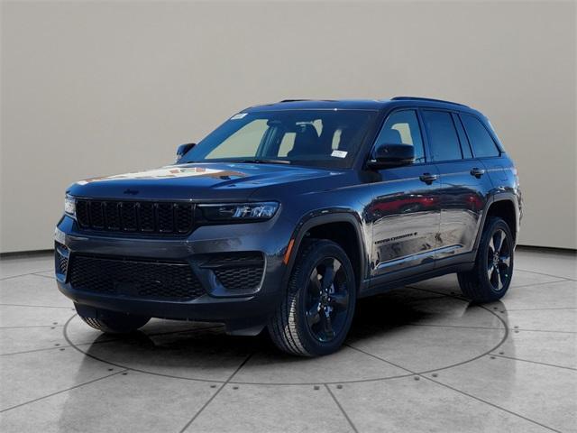 new 2025 Jeep Grand Cherokee car, priced at $43,675