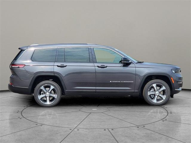 new 2025 Jeep Grand Cherokee L car, priced at $49,697