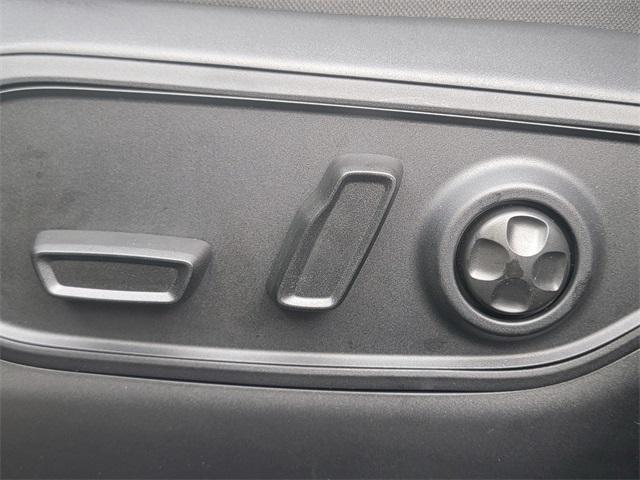 new 2025 Jeep Grand Cherokee L car, priced at $45,272