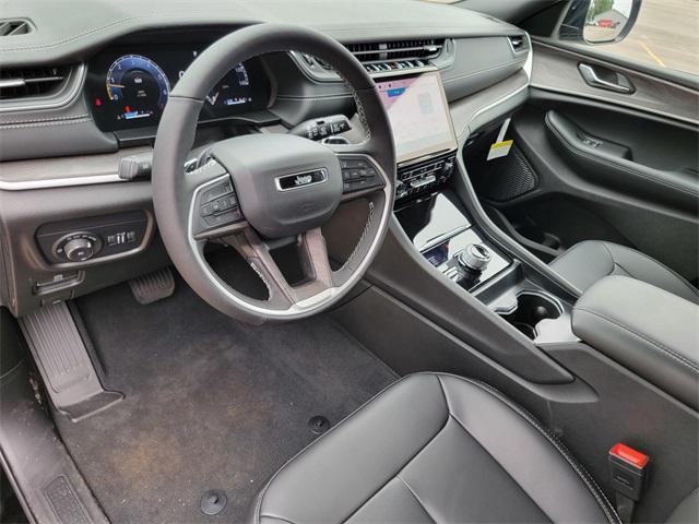 new 2025 Jeep Grand Cherokee L car, priced at $53,585