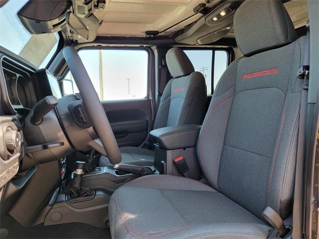 new 2025 Jeep Wrangler car, priced at $54,505