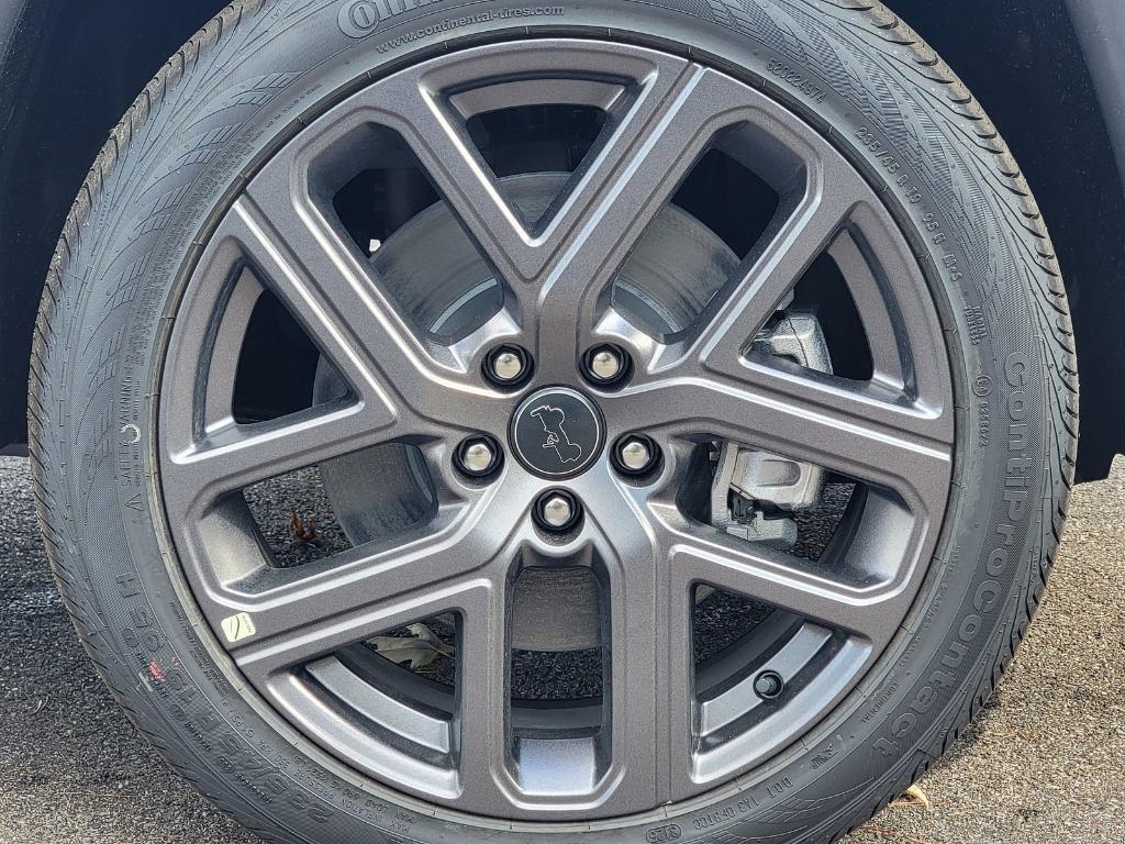 new 2026 Jeep Compass car, priced at $35,025