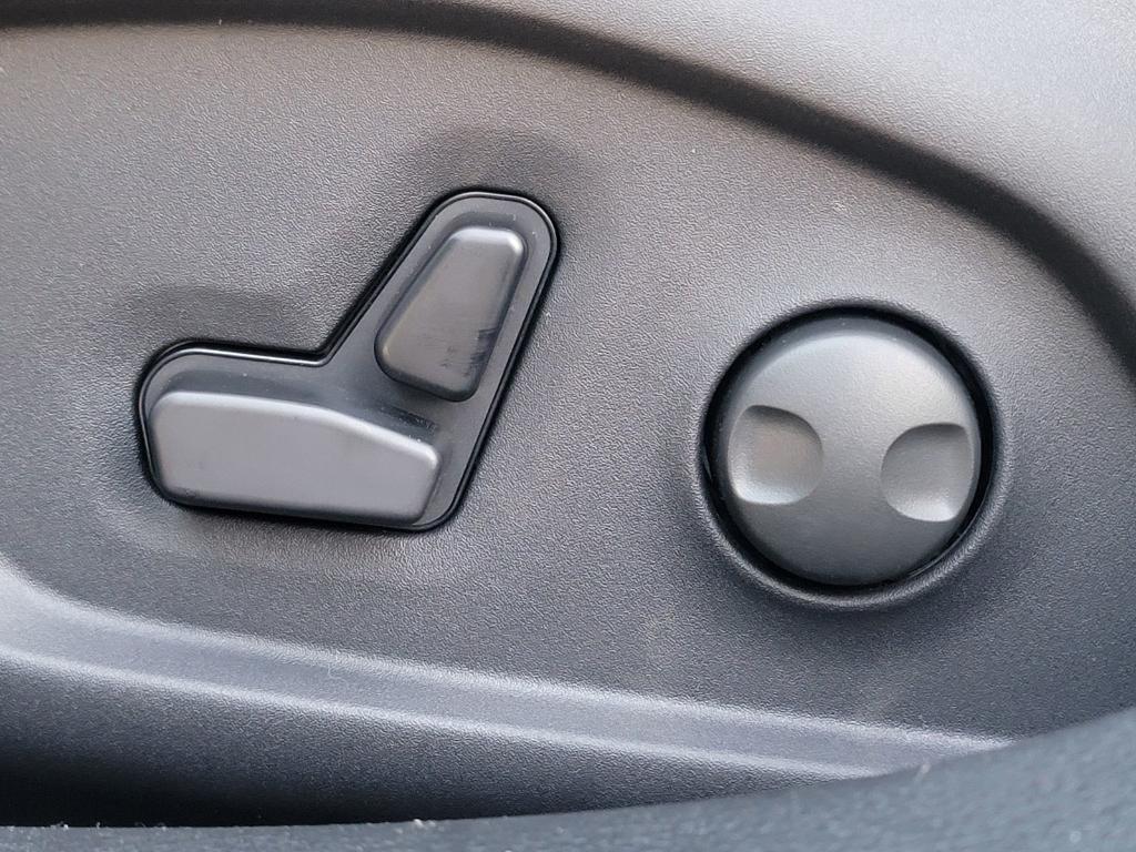 new 2026 Jeep Compass car, priced at $35,025