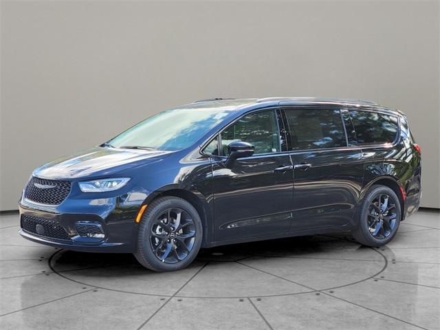 new 2026 Chrysler Pacifica car, priced at $50,255