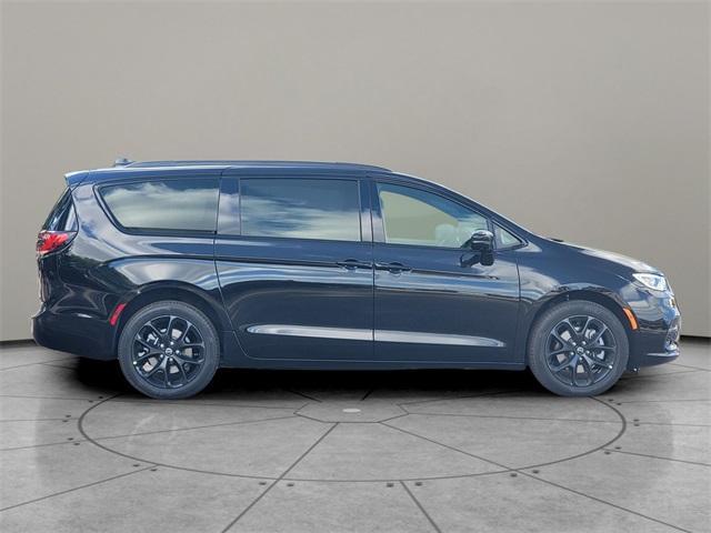new 2026 Chrysler Pacifica car, priced at $50,255