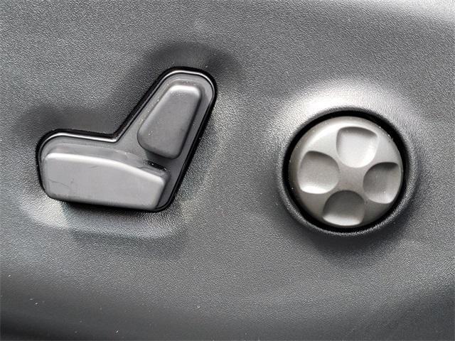 new 2025 Chrysler Pacifica car, priced at $44,311
