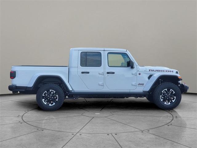 new 2026 Jeep Gladiator car, priced at $62,465