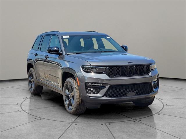 new 2025 Jeep Grand Cherokee car, priced at $47,835