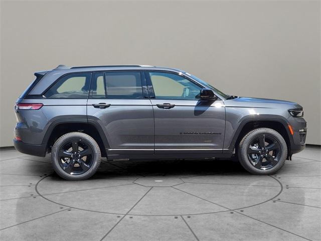 new 2025 Jeep Grand Cherokee car, priced at $47,835
