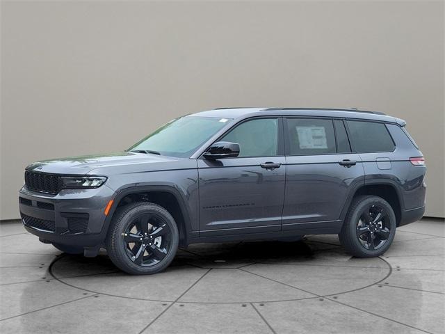 new 2025 Jeep Grand Cherokee L car, priced at $45,272