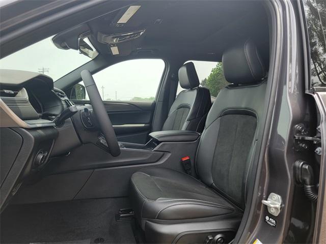 new 2025 Jeep Grand Cherokee L car, priced at $45,272