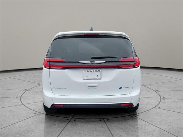 new 2025 Chrysler Pacifica Hybrid car, priced at $46,530