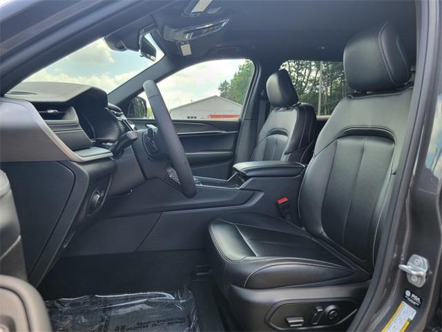 new 2025 Jeep Grand Cherokee L car, priced at $46,094