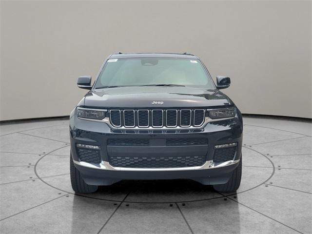 new 2025 Jeep Grand Cherokee L car, priced at $49,697