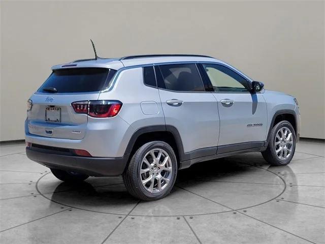 new 2024 Jeep Compass car, priced at $32,860