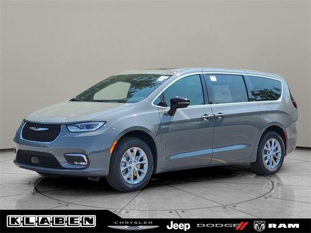 new 2025 Chrysler Pacifica car, priced at $50,140