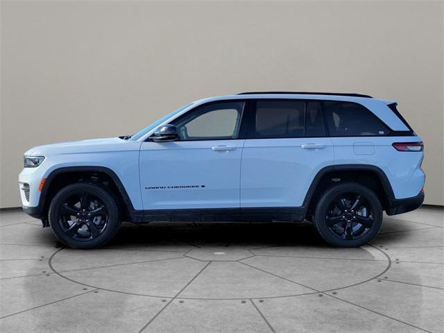 used 2023 Jeep Grand Cherokee car, priced at $36,790