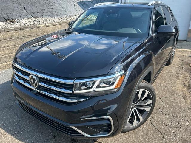 used 2022 Volkswagen Atlas Cross Sport car, priced at $35,088