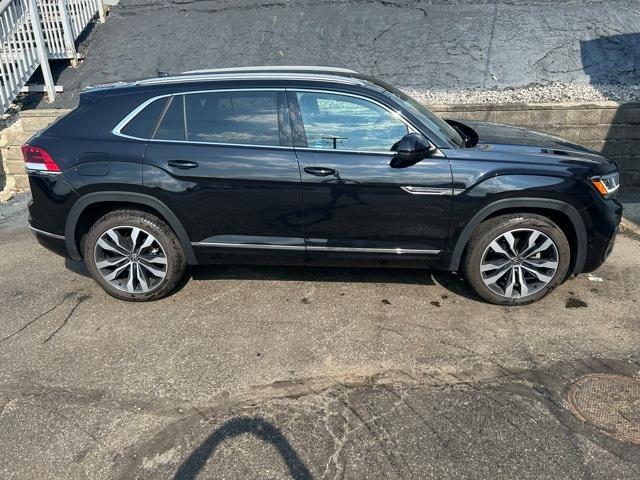 used 2022 Volkswagen Atlas Cross Sport car, priced at $35,088