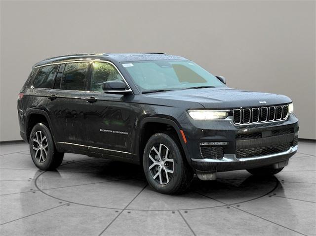 new 2025 Jeep Grand Cherokee L car, priced at $49,781